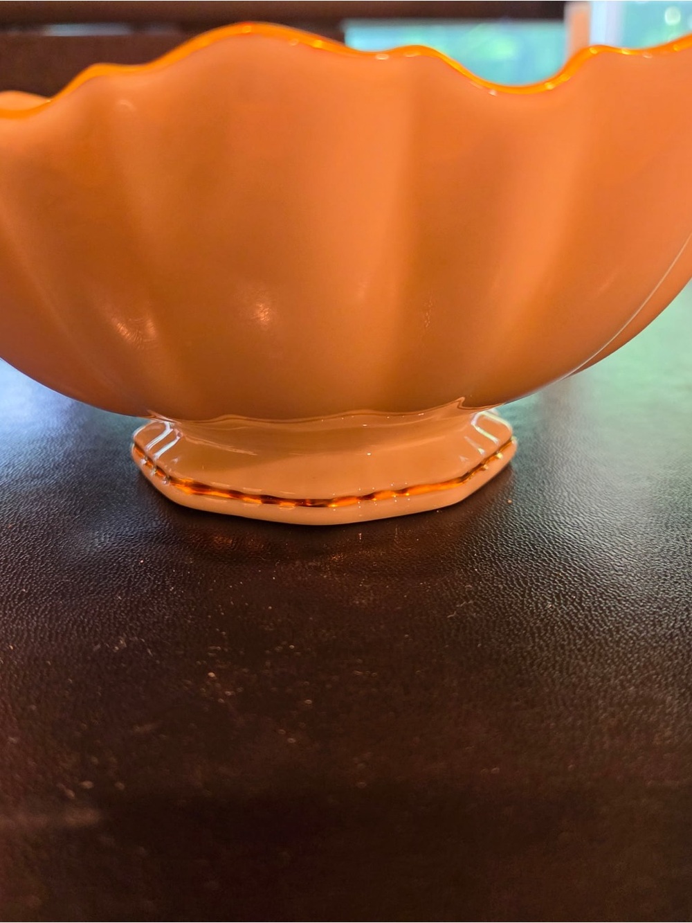 Lenox Cream Porcelain Scalloped Bowl with Gold Trim